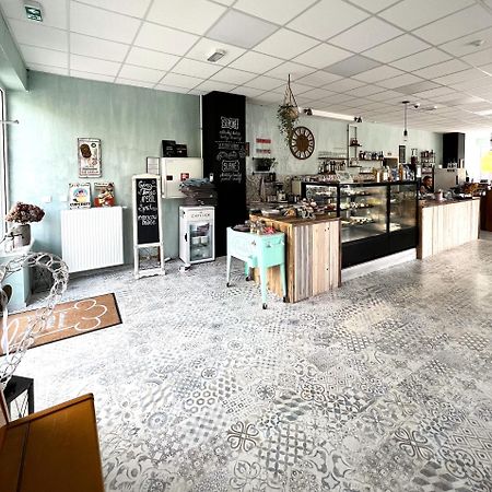 Cozy Stay Apartment Trenčín Extérieur photo