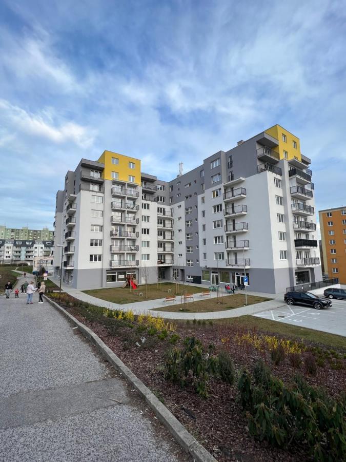 Cozy Stay Apartment Trenčín Extérieur photo
